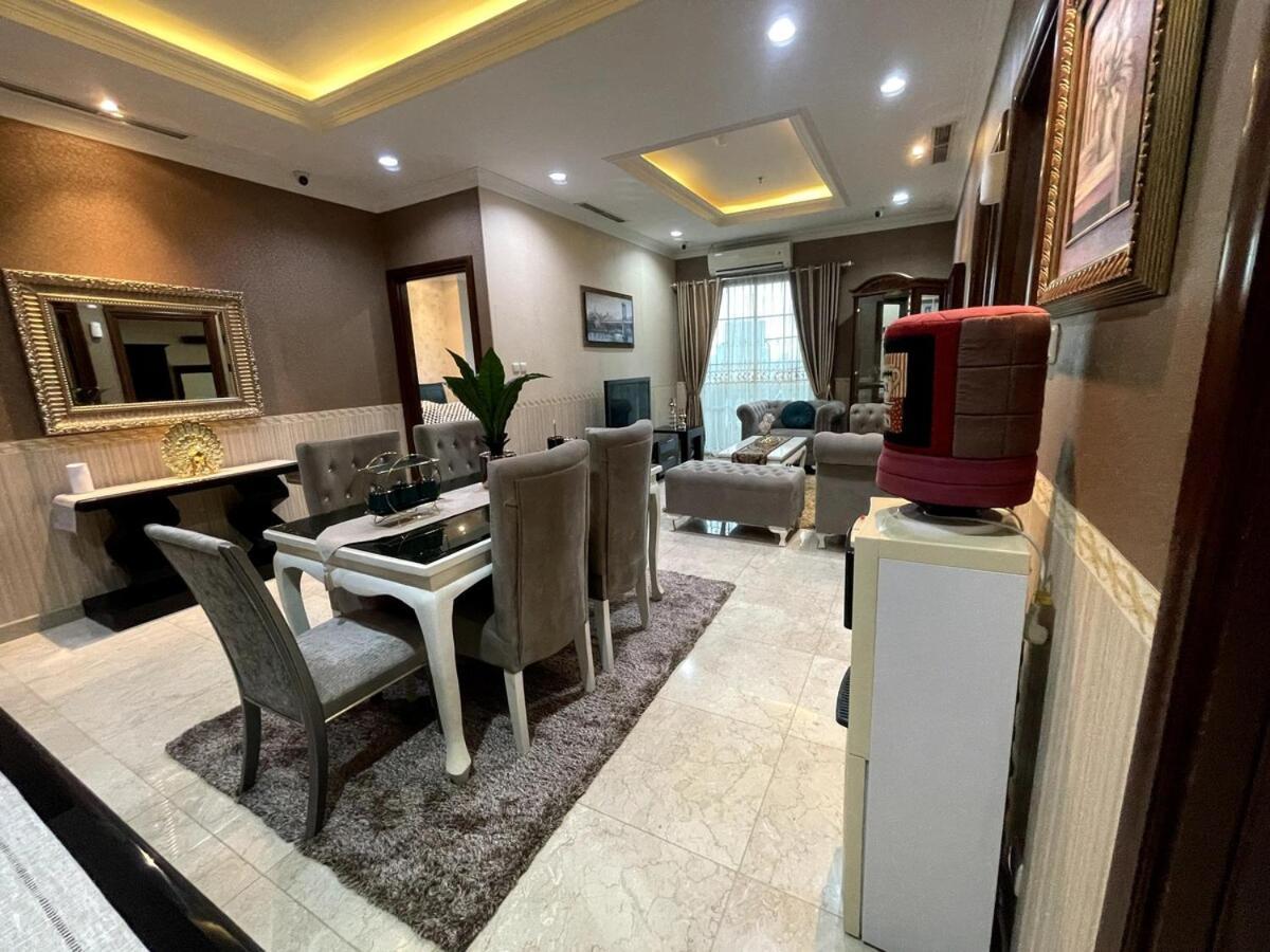 Apartment 2 Bedroom At Senayan Jakarta