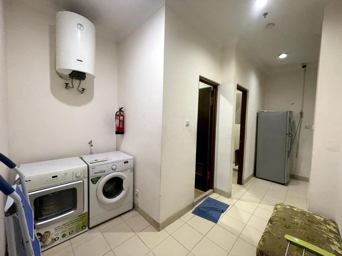 2 Bedroom At Senayan Apartment